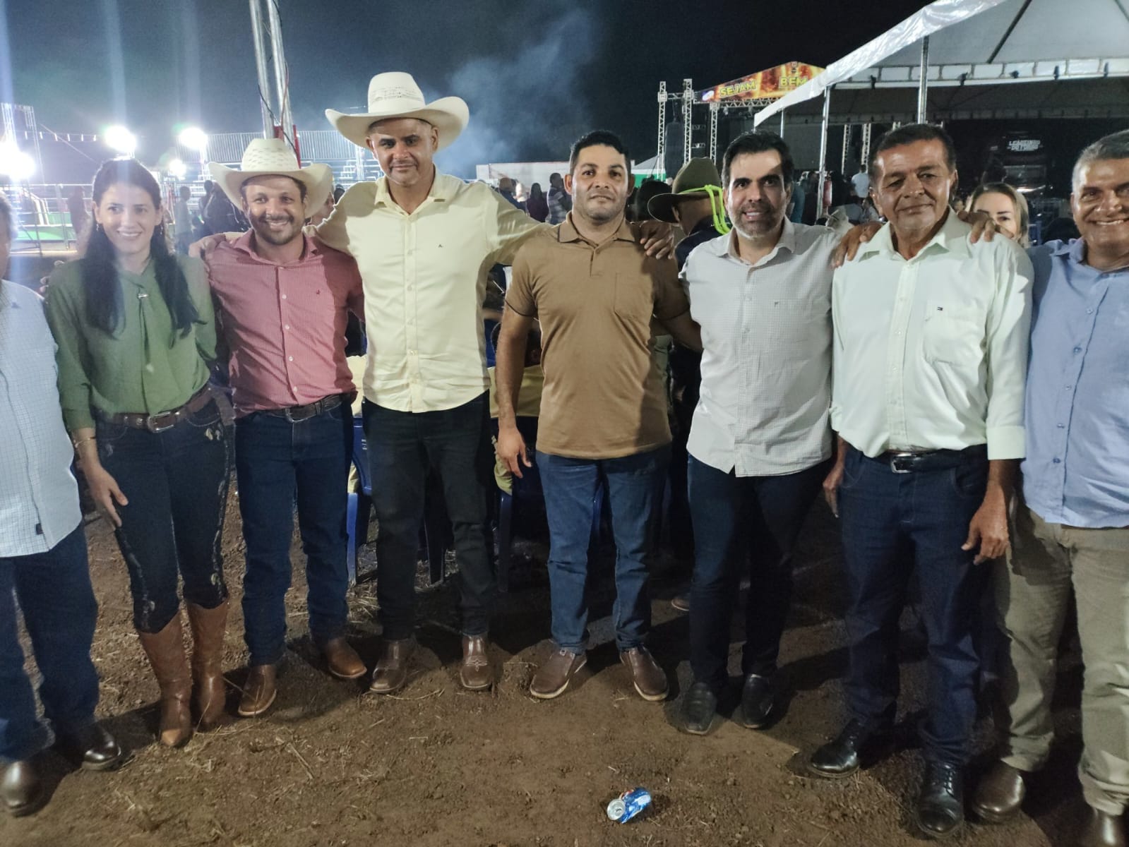 Vereadores de Caseara prestigiam abertura do rodeio de Onalício Barros e reforçam apoio à cultura local