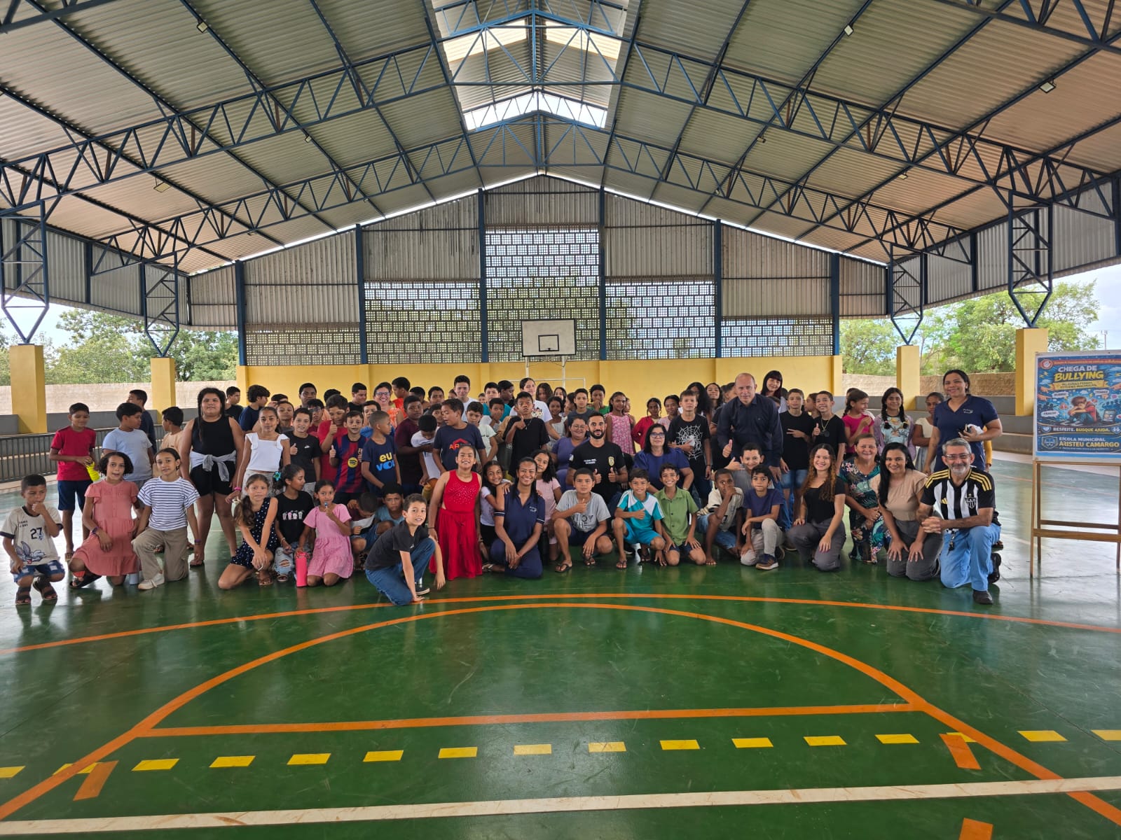 Vereador Marcos da Valdeci participa de palestra educativa sobre combate ao bullying em escola de Caseara
