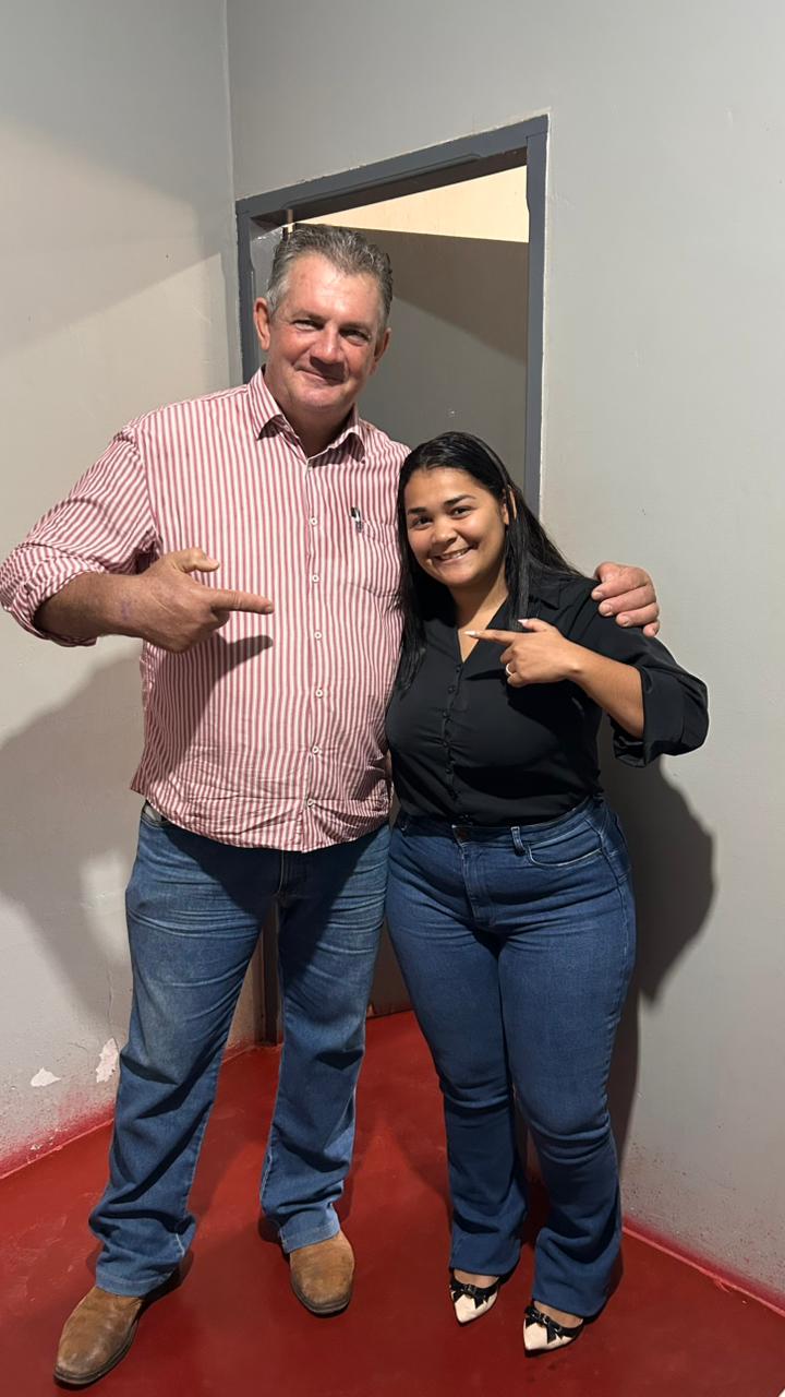 Presidente do Sindicato Rural e organizadora alinham preparativos para a escolha da Rainha do Rodeio da Expoagro 2026 em Marianópolis