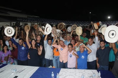 Marcos do Chico e Diego Felizari defendem democracia e a constituição durante convenção em Caseara