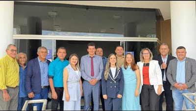 Irmão Geciran, Mel Botelho e vereadores participam da cerimônia de diplomação