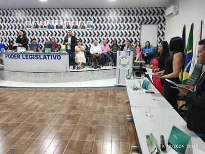 Divinópolis do Tocantins Promulga Nova Lei Orgânica, Regimento Interno e Conselho de Ética em Sessão Histórica no Legislativo