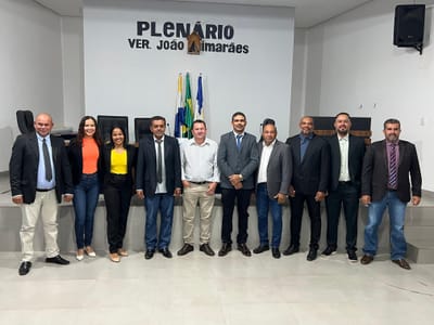Presidente Valmir da Manchete inicia atuação no Legislativo de Marianópolis reunindo com parlamentares, prefeito Saulo e vice James
