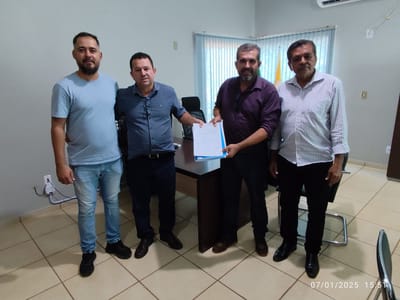 Após impasse prefeito Saulo e presidente Valmir celebram final feliz do orçamento de Marianópolis: “dia feliz para a gestão”