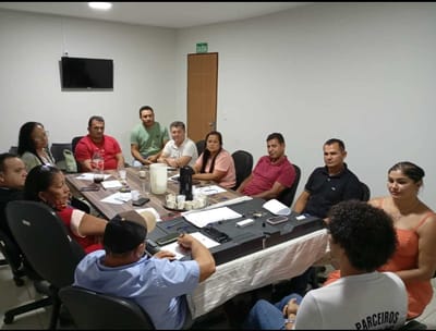 Executivo e Legislativo de Abreulândia participam de reunião institucional para alinhamento