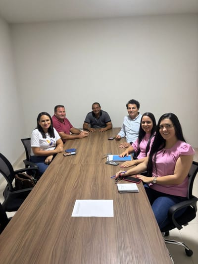 Poder Legislativo, e secretarias do Comércio e da Agricultura debatem Festival do Buriti em Divinópolis