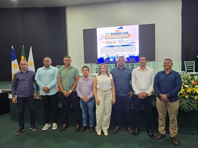 Liderados por Sauir Mariano parlamentares de Caseara participam da Marcha dos Vereadores em Palmas