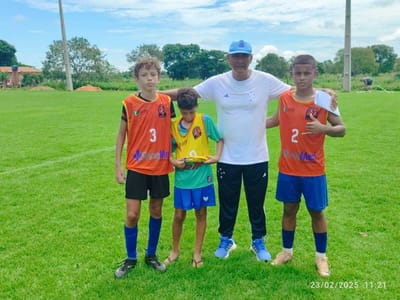 Enzo Miguel, Marlon e Antônio Neto foram os atletas de Divinópolis selecionados na peneira do Cruzeiro em Marianópolis