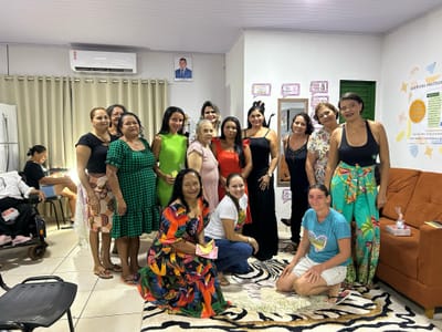 Alunas do EJA participam de Chá de Beleza em Abreulândia