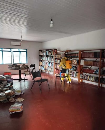 Prefeitura de Marianópolis do Tocantins realiza dedetização em escolas da rede municipal