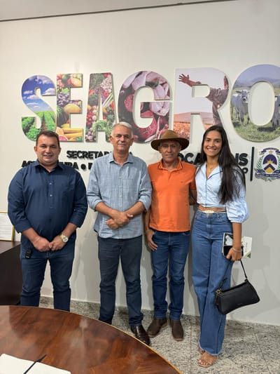 Prefeito Manoel Moura reivindica parceria com Seagro para implantação do SIM em Abreulândia