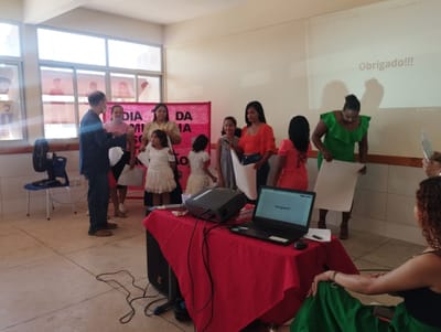 "Dia D da Família na Escola" promove integração e reflexão na Escola Municipal Aristeu Camargo em Caseara