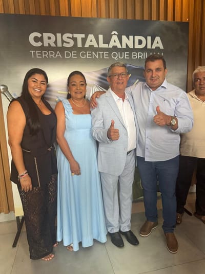 Prefeito de Abreulândia Manoel Moura prestigia posse do presidente Big Jhow na ATM em Palmas