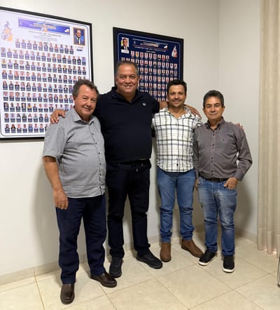 Prefeito Marcos do Chico presidente Sauir  e Vilmar fazem visita institucional ao Eduardo Gomes em Palmas