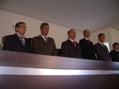 Ha 15 anos Bozó rompia com Botelho; Grupo de Flavão chega a uma década e meia no poder em Divinópolis