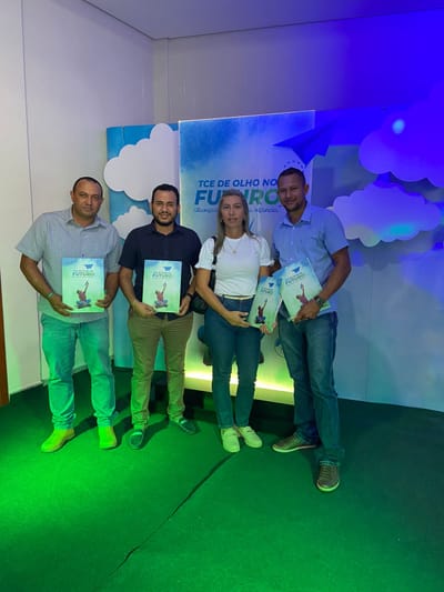 Lideranças de Divinópolis do Tocantins participaram do lançamento do projeto “TCE de Olho no Futuro” e edição 2025 do Selo Unicef em Palmas