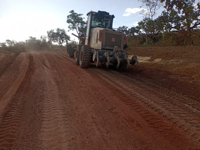 Começa os melhoramentos convencionais no acesso ao balneário Anta Russa zona rural de Divinópolis