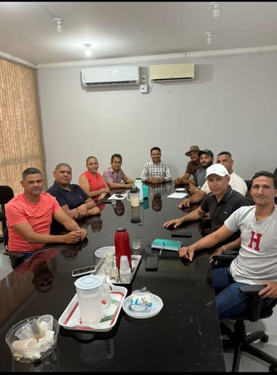 Reunião entre Executivo e Legislativo de Caseara avalia os seis meses da gestão Marcos do Chico e planejamento de ações no segundo semestre