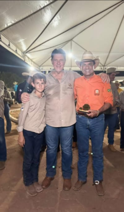 Presidente do Sindicato Rural de Paraíso prestigia cavalgada em Dois Irmãos do Tocantins