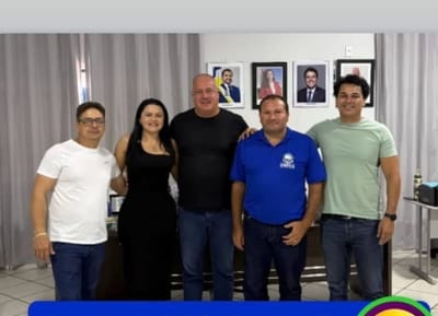 Prefeito Flávio Rodrigues recebe vereadores em reunião de alinhamento político e dá boas-vindas ao retorno da vereadora Viviane Martins