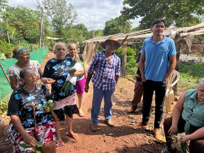 Idosos de Abreulândia participam de encontro na Chácara do senhor Vicente