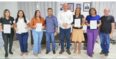 Prefeito Flavão dá posse a novos diretores escolares em Divinópolis do Tocantins