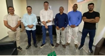 Prefeito de Caseara Marcos do Chico, vereadores Zico do Povo e Gilvan do Felício participam de reunião no Naturatins