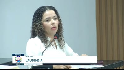 Secretária adjunta da Assistência Social esclarece programa habitacional na Câmara de Divinópolis do Tocantins
