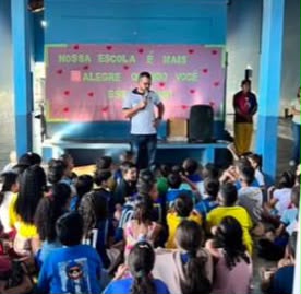 Palestra educativa reforça cuidados com a saúde bucal para alunos de escola municipal em Dois Irmãos