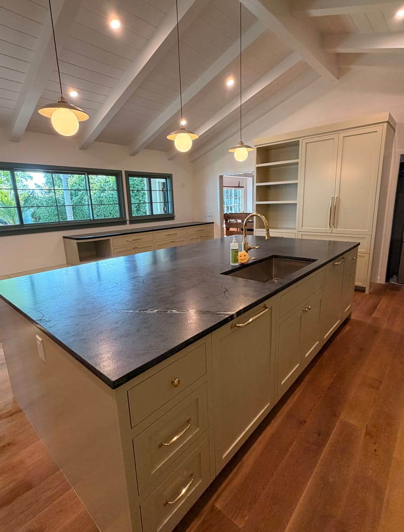 SW San Clemente Residence