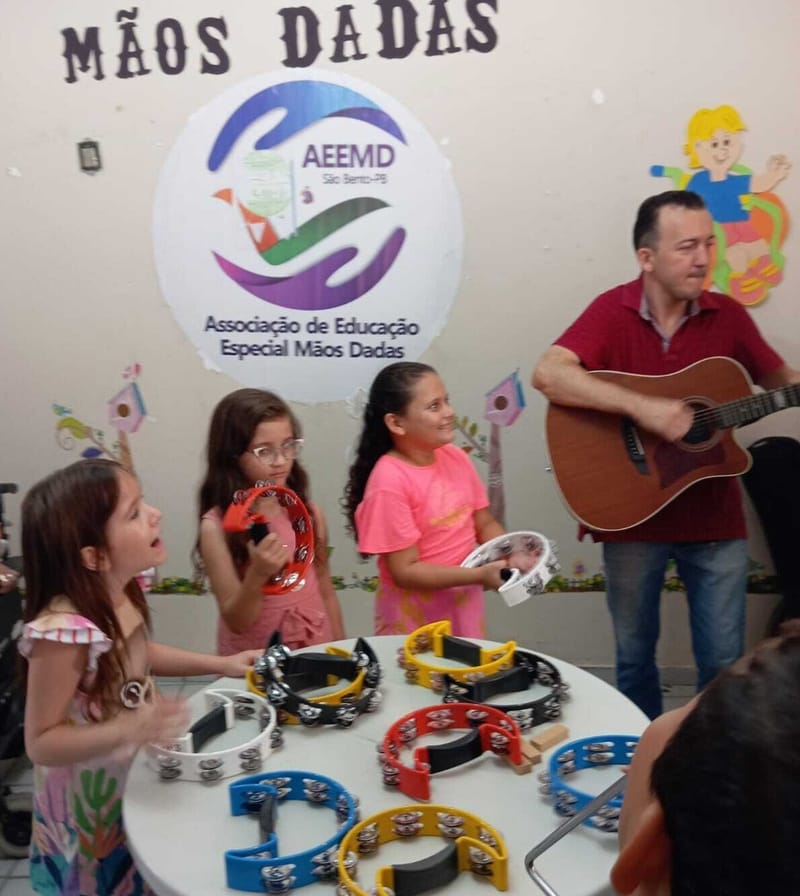 Protagonismo na musicalização, cultura, arte.