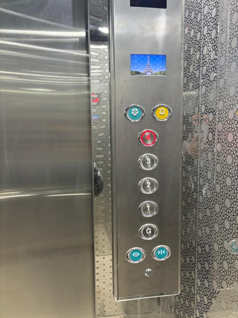 عمارة سكنية - تسليم مفتاح