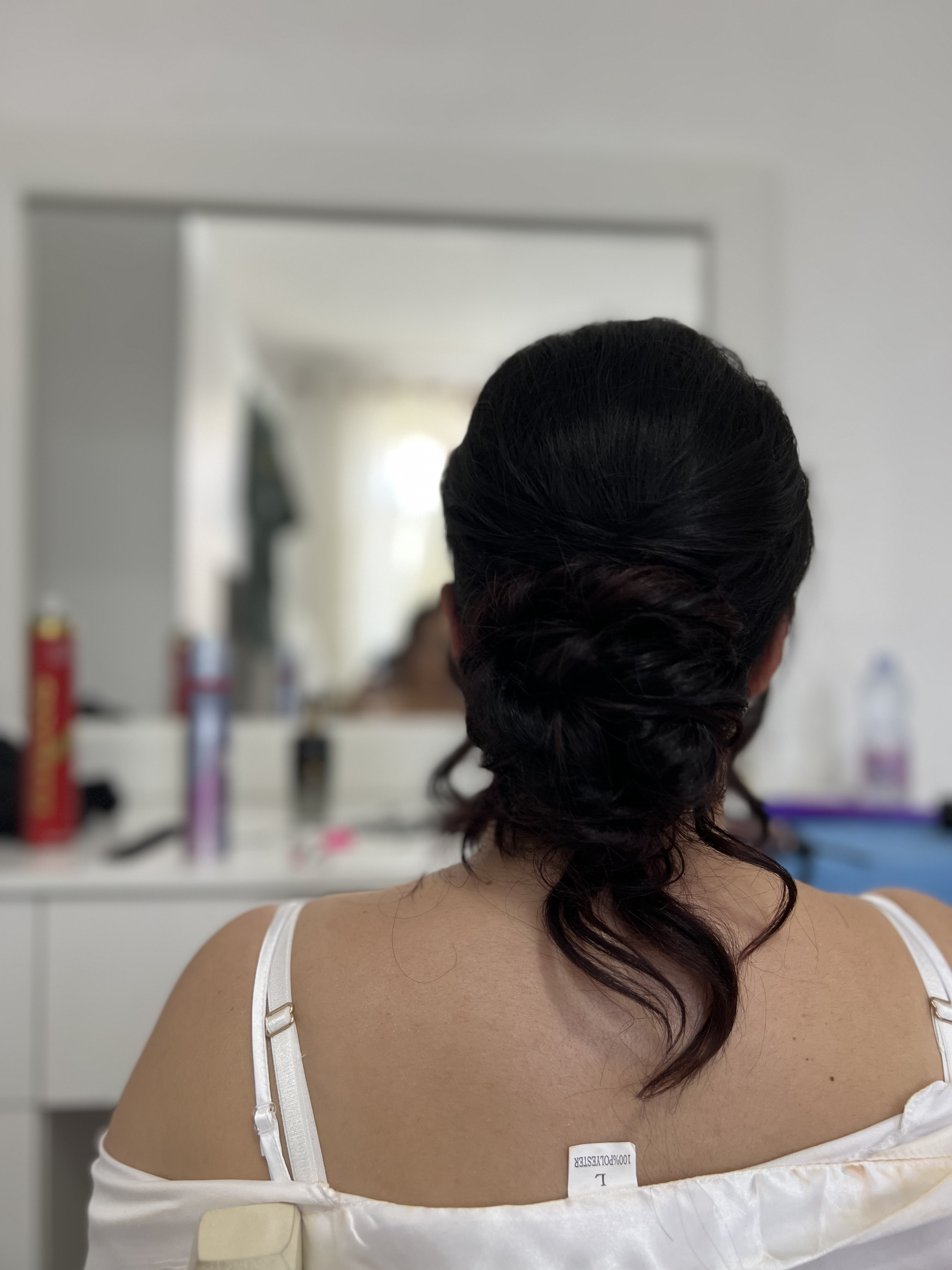 WEDDING HAIRSTYLE