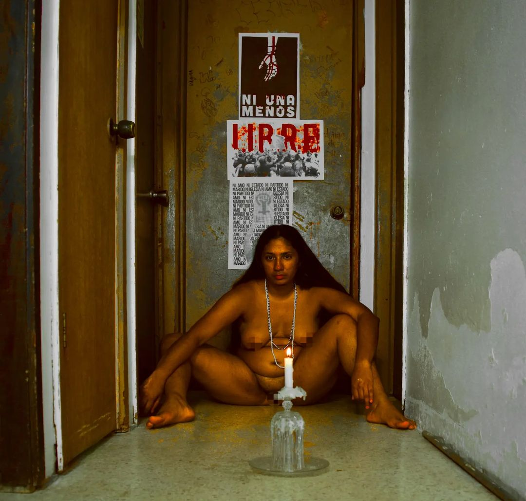 “Altar” , Serie Esta Casa no me pertenece