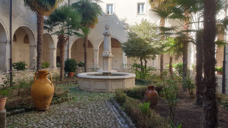 到了薛拉諾城（Celano）