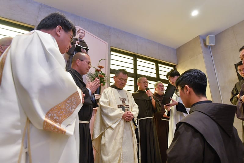 2025年7月1日 李皓朗方濟兄弟 舉行宣發隆重聖願。