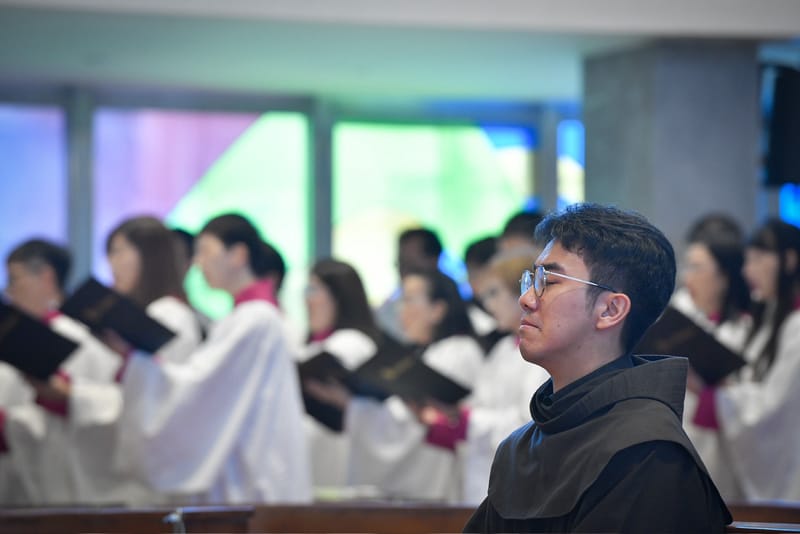 2025年7月1日 李皓朗方濟兄弟 舉行宣發隆重聖願。