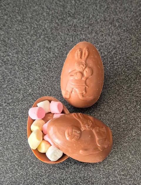 eitjes met marshmallow  2€/stuk