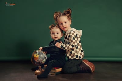 'על משבצות ירוק לבן'...