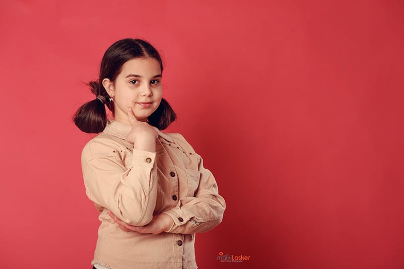 אוטוטו הילדה הופכת לנערה, וזו ההזדמנות להתפנק בסט תמונות לחגיגה, לה, או לכל המשפחה.