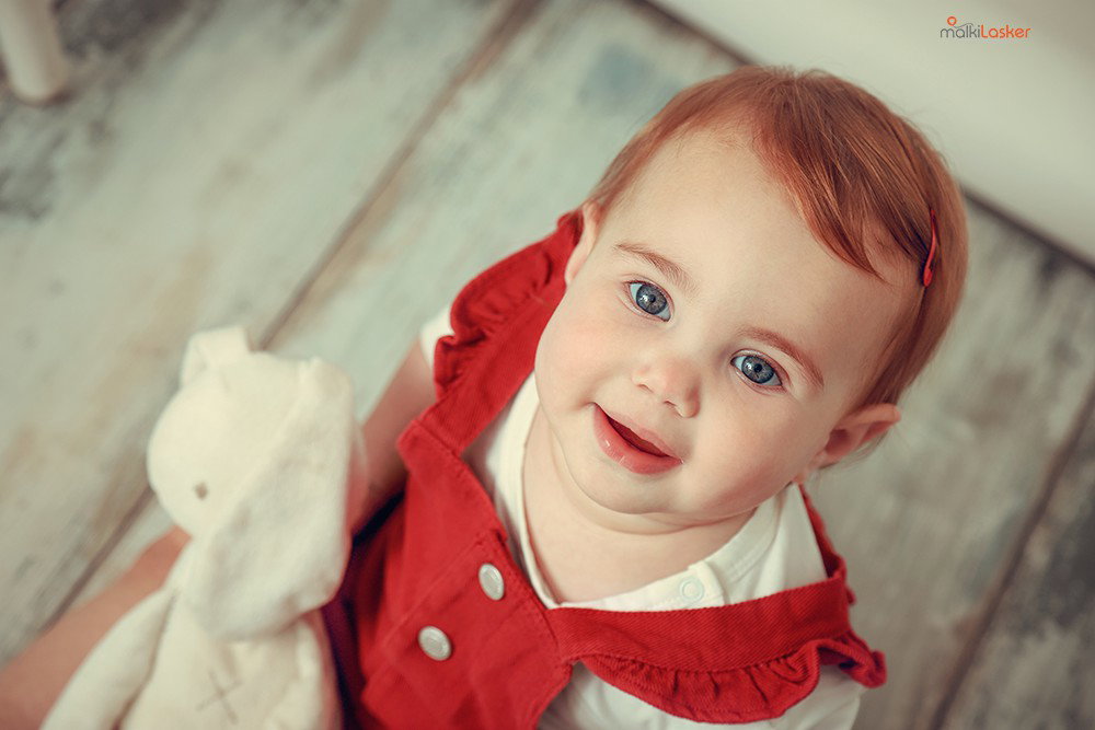 What an amazing age for photos! First birthday - how could you not, a celebration?! Recommended with cake.