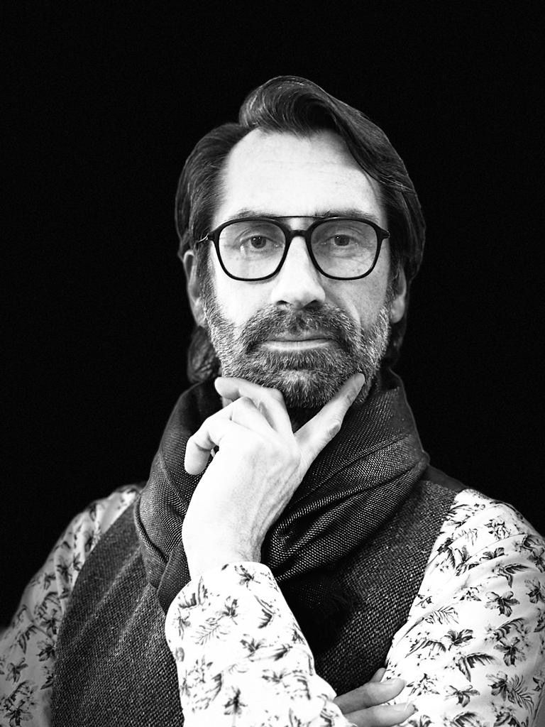 'Zijn' is een staat in wording... Na de wegen van Goed en Kwaad, ligt een veld. Daar zal ik je ontmoeten! (Rumi)