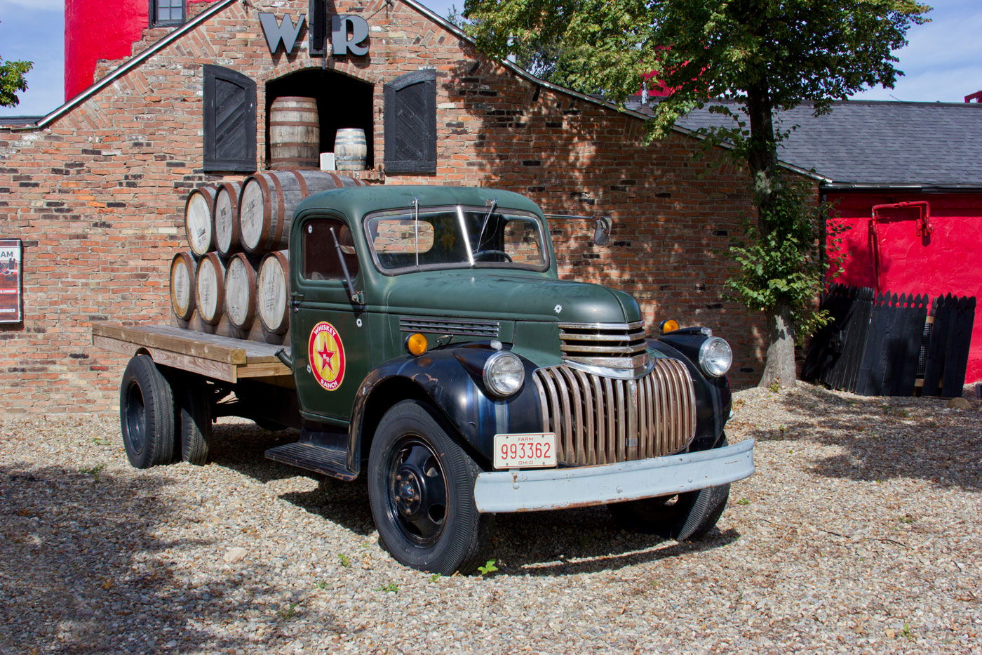 <<<<<<<<<<<<>>>>>>>>>>>>