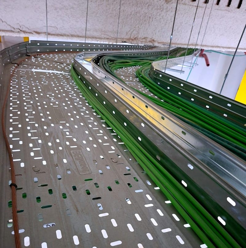 Montaje de tubos y canalizaciones: