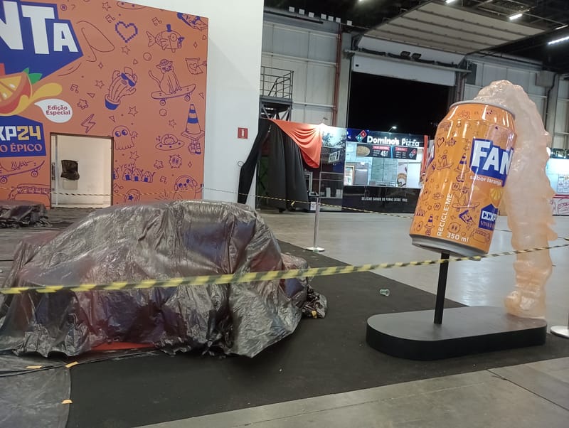 Cenografia praça de alimentação e pontos de hidratação