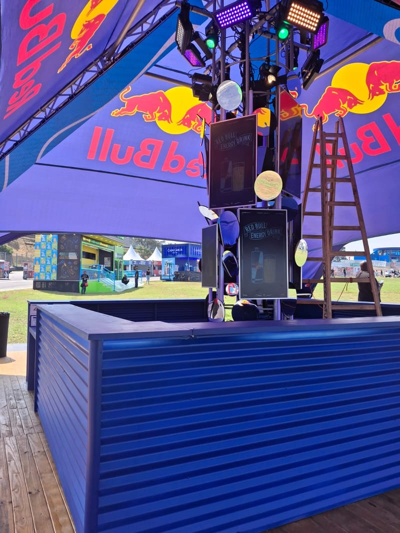 Bares Redbull para Festival Lollapalooza 2025