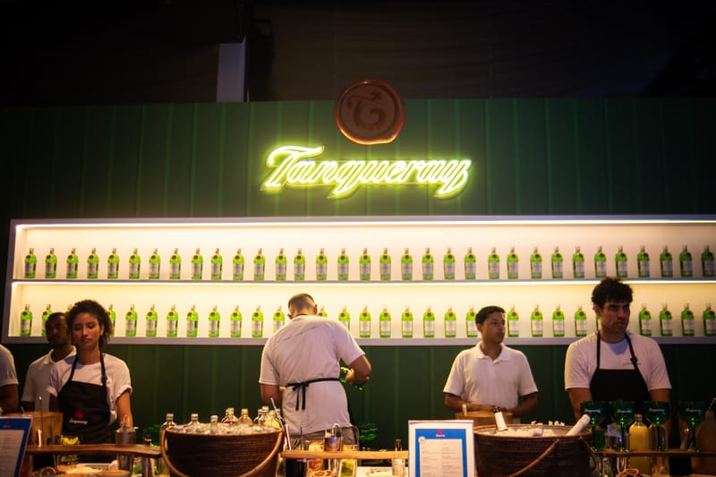 Reveillon da Baleia - Corona e Tanqueray