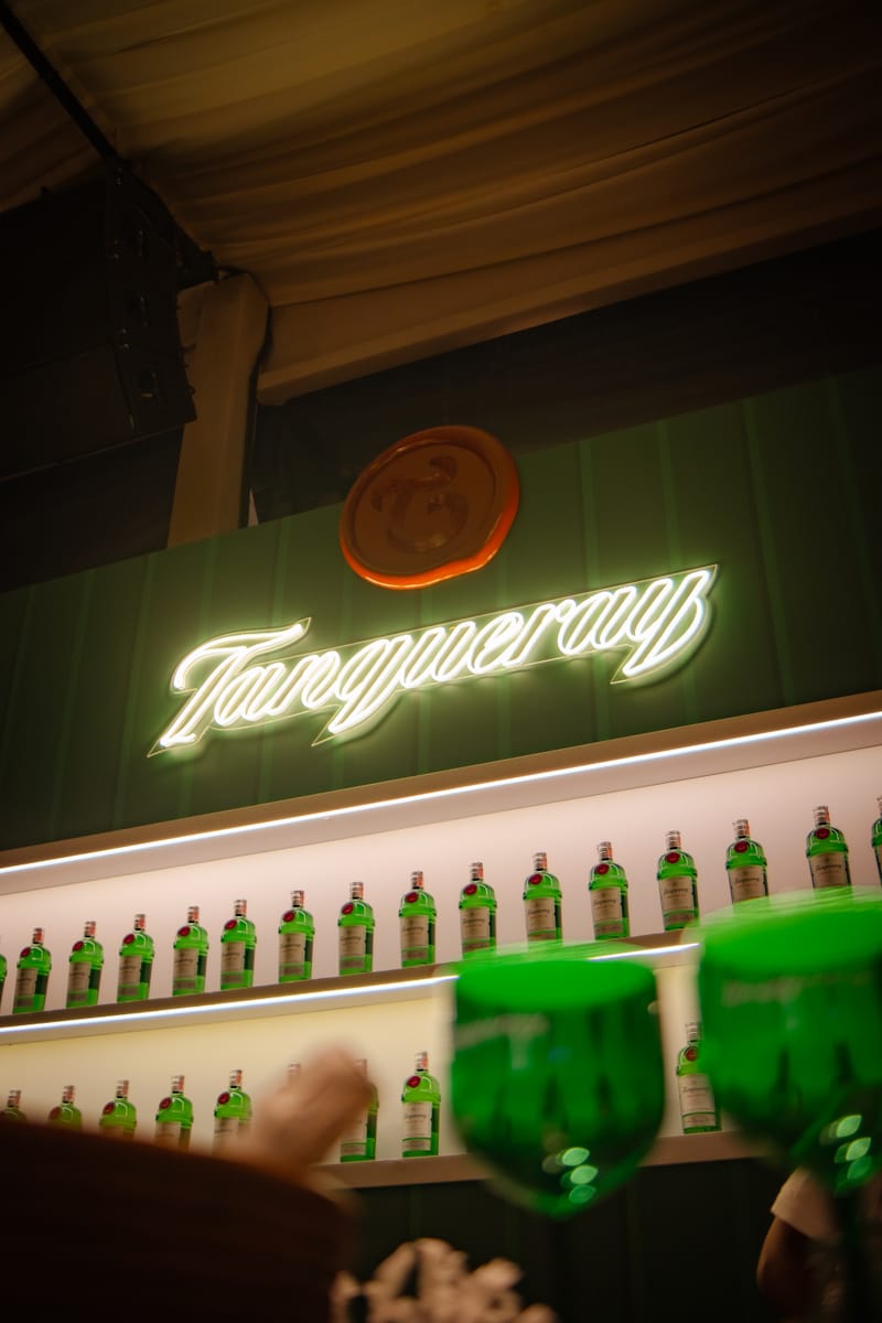 Reveillon da Baleia - Corona e Tanqueray