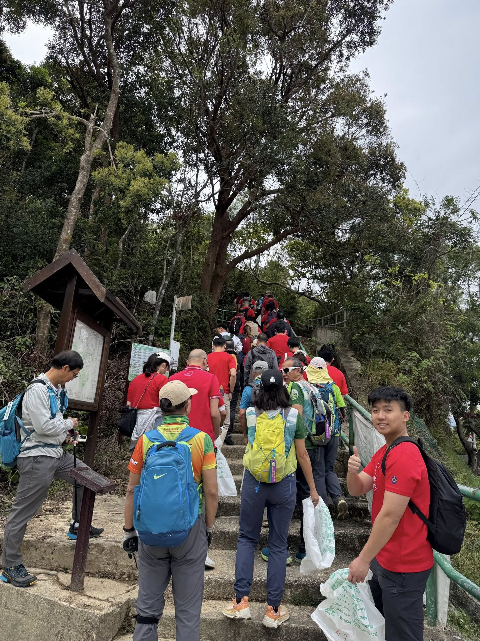 香港賽馬會義工隊與清徑先鋒機構合作清徑活動(6/3/2026)