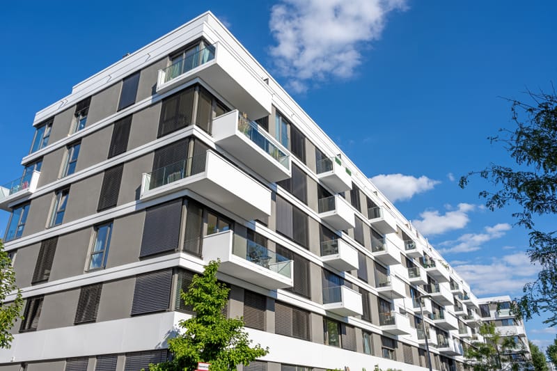 كلادينج بالرياض – حماية وجمال لواجهات المباني